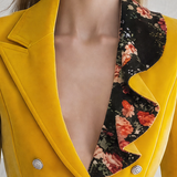 Vintage-style Casual-chic Velvet Blazer With A Ruffled Neckline And Print