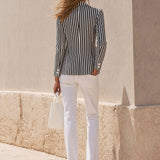 Fashionable Retro Wavy Black And White Striped Blazer