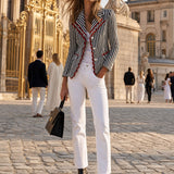 Fashionable Retro Wavy Black And White Striped Blazer