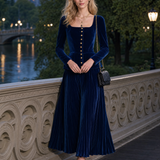 Royal Blue Velvet Pleated Skirt Set With A Retro Casual And Elegant Style