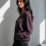 Women's Cut-Out Knit Top With Metal Buckle MDZ2633H3ZRK